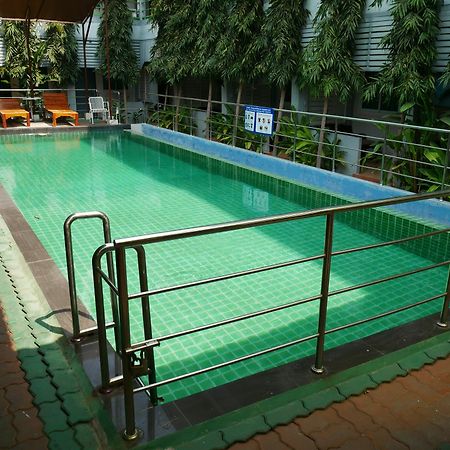 Siri Place Buriram Exterior photo